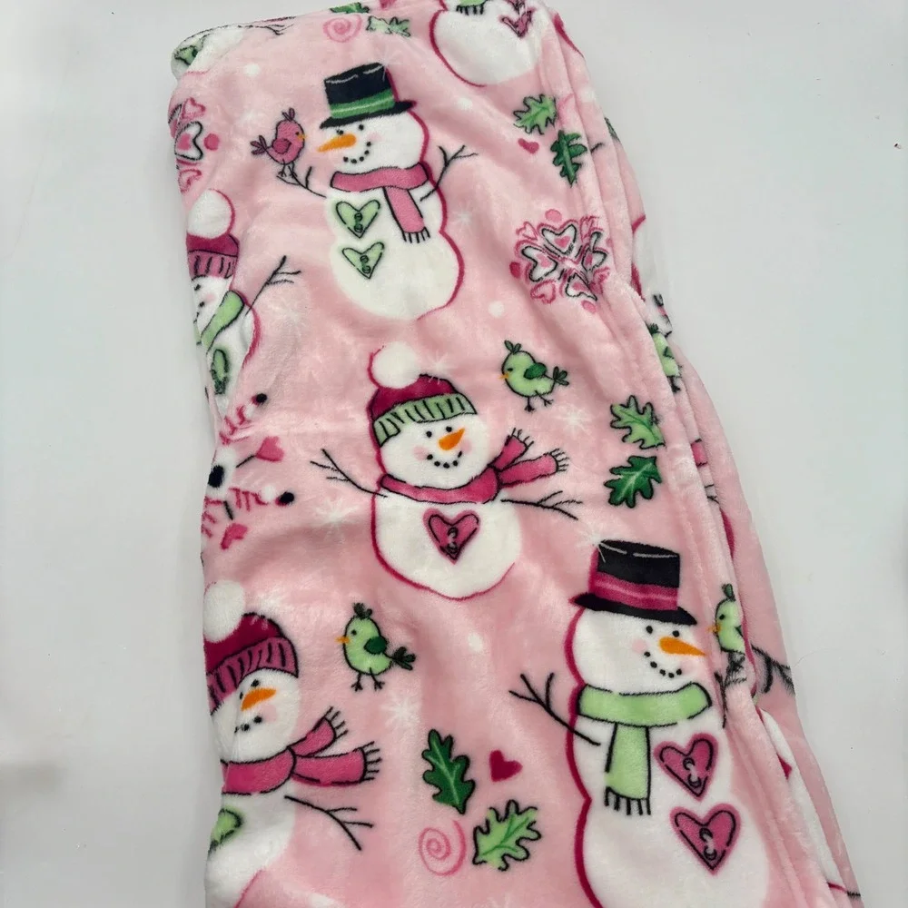 Betsey Johnson‎ Pink Snowman Christmas Ultra Soft Plush Throw Blanket Holiday